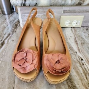 Korkease wedge shoes.